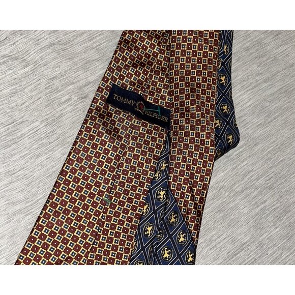 Tommy Hilfiger Multi Color Abstract Print Business Casual Classic Men’s Tie - Picture 4 of 4